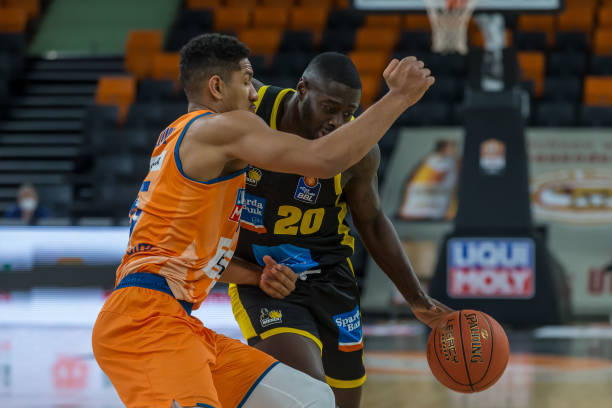 比斯利在关 比斯利在关