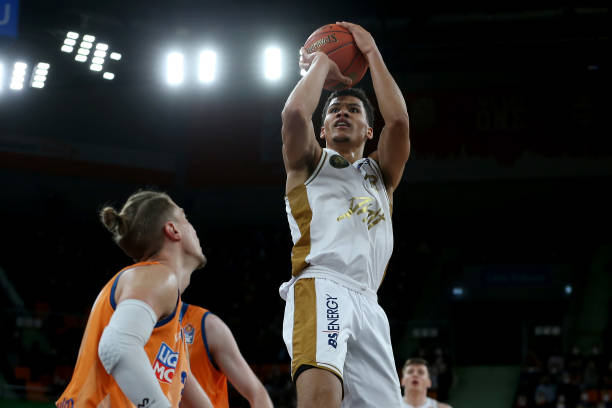 而梅拉德诺 而梅拉德诺